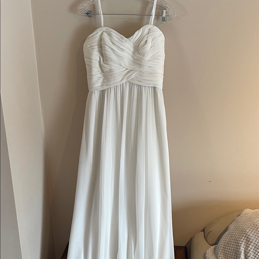 Ralph Lauren Flowing White Strapless Gown